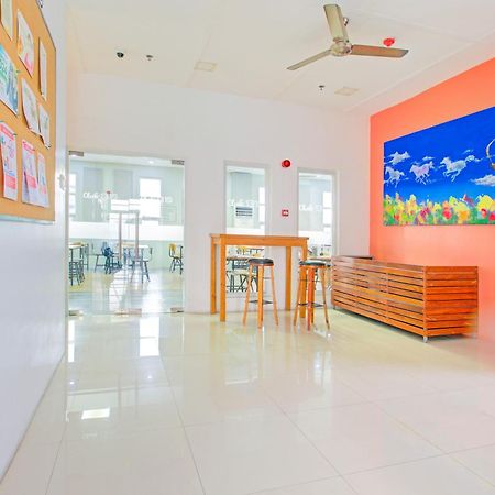 Collection O 1318 Residences, University Belt, Metro Manila Kültér fotó